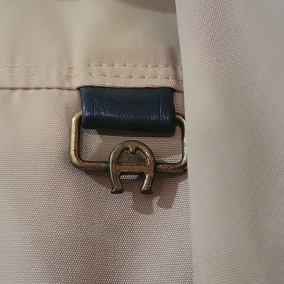 Reversible navy/camel , Structured Trench - Picture 10 of 12